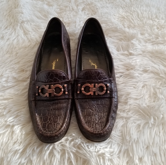 PRICE DROP TODAY ONLY Salvatore Ferragamo Brown Croc Loafers, 8.5AAA - Picture 1 of 12